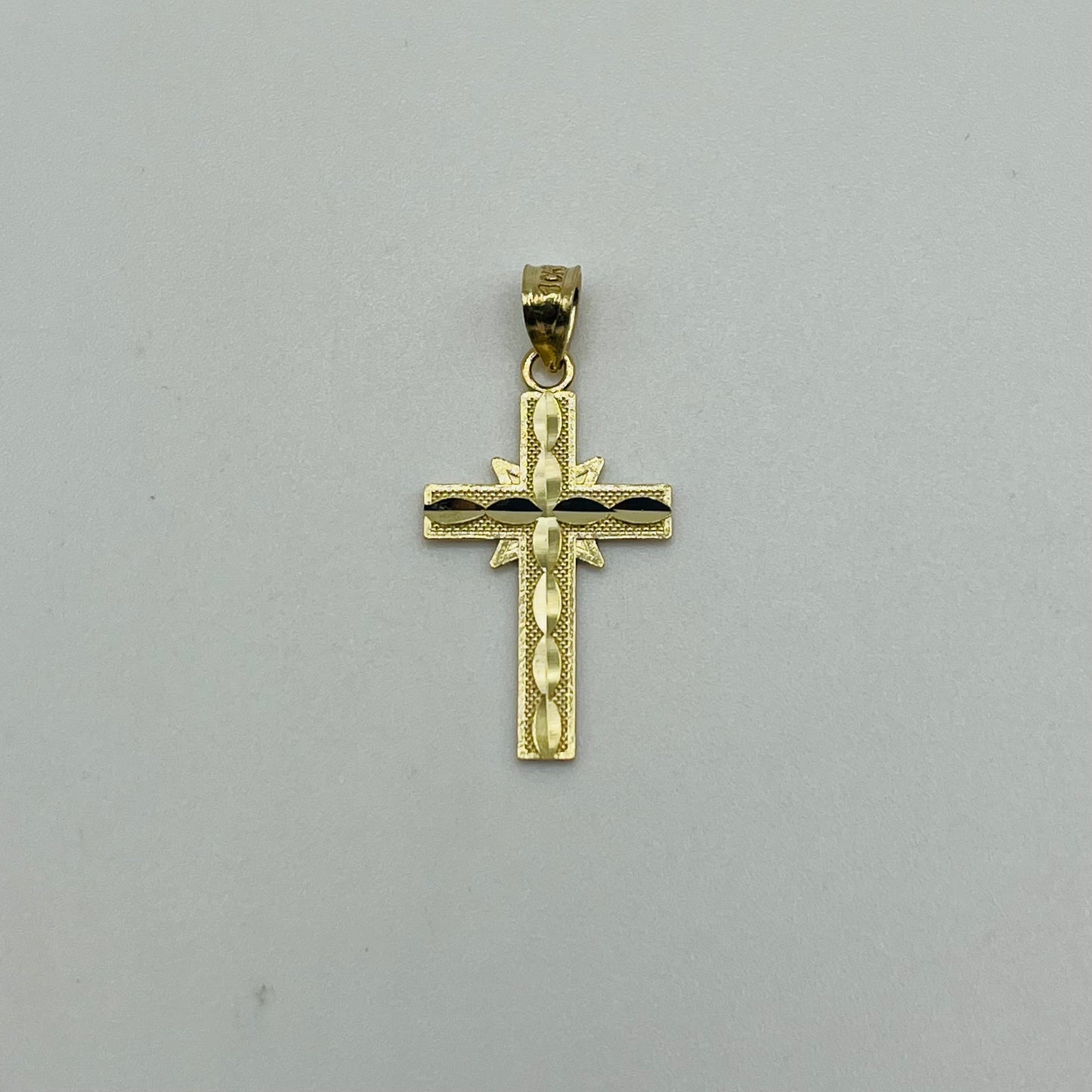 10k Gold Star Fire Cross