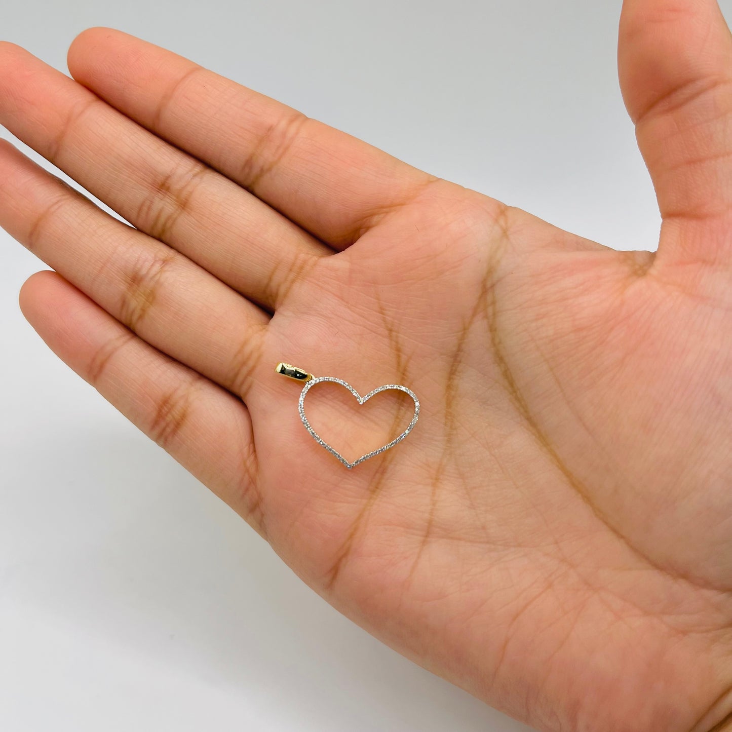 14k Gold Diamond Velora Heart Pendant
