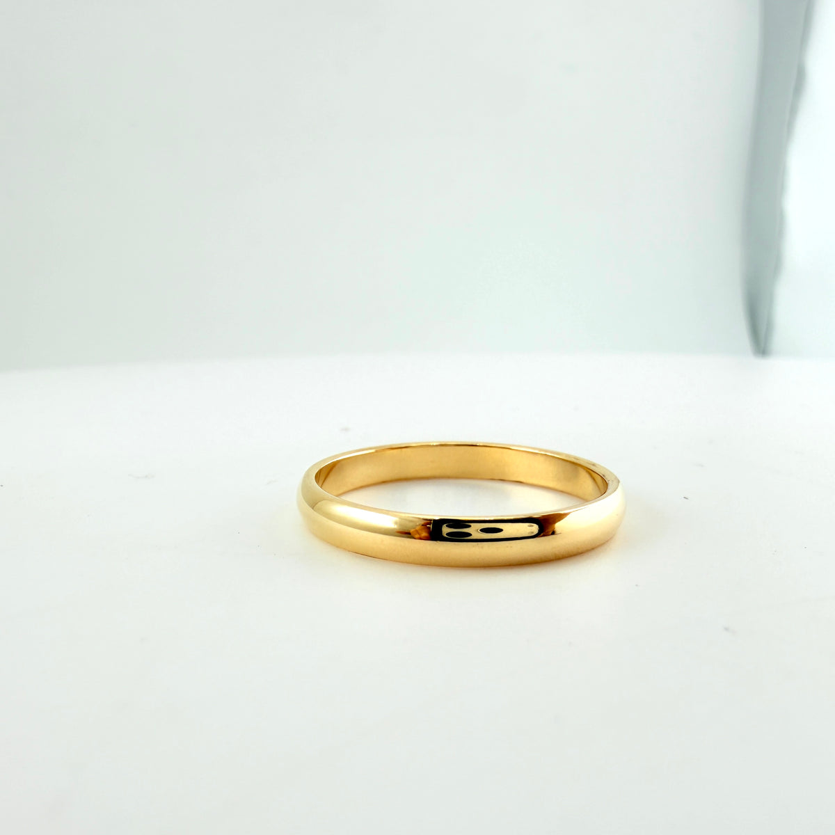 Classic Gold Wedding Band