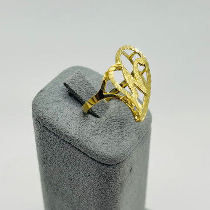 10K Gold Drifting Heart Initial Ring (medium)