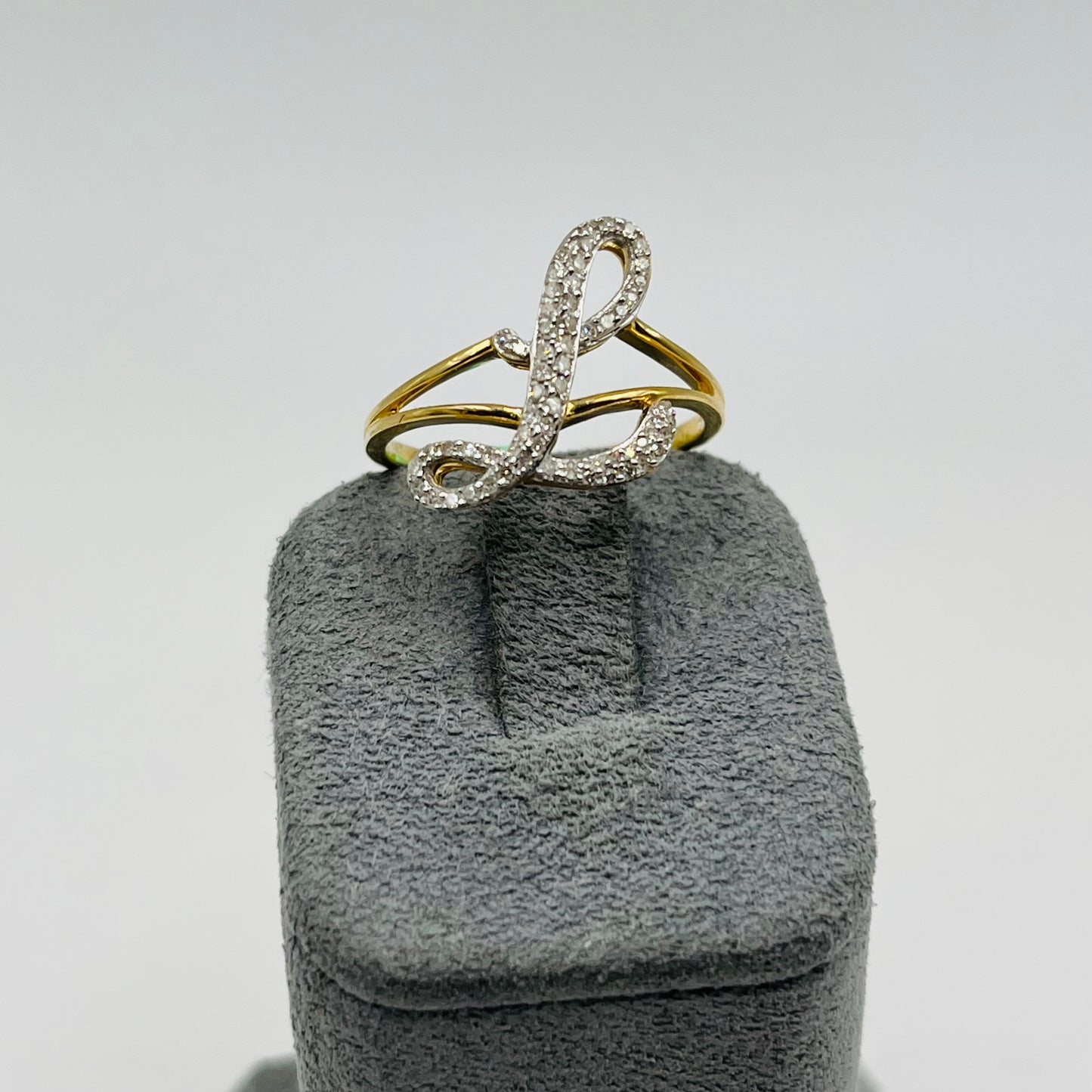 14k Gold Diamond Fancy Intial Ring