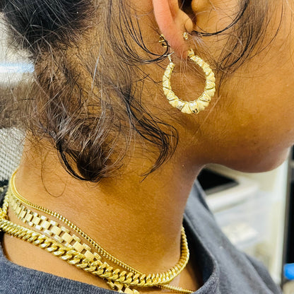 10K Gold All Heart Oval Hoops
