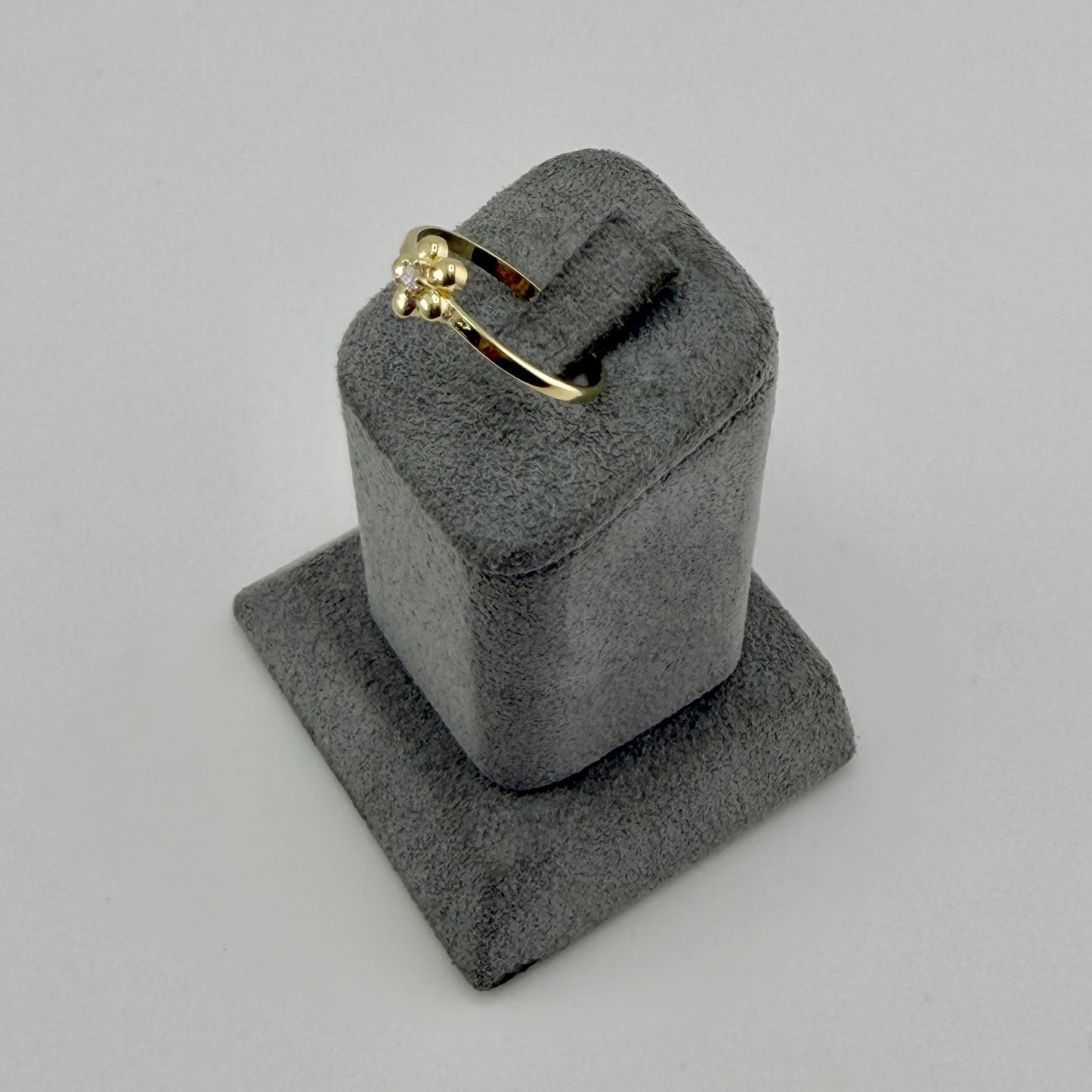 10k Gold Daisy Flower Ring