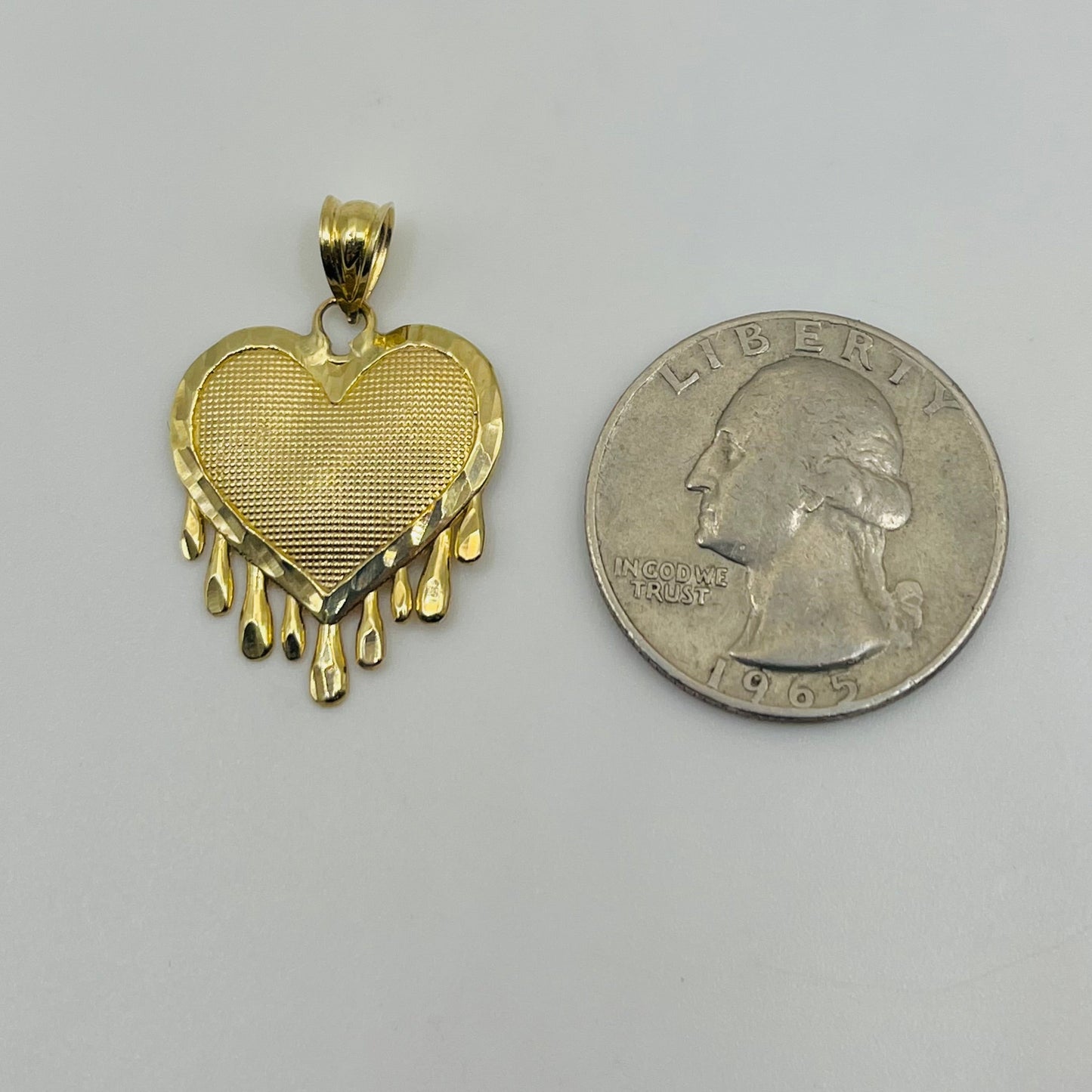 10K Gold Dripping Heart Pendant | Face Size: 22mm