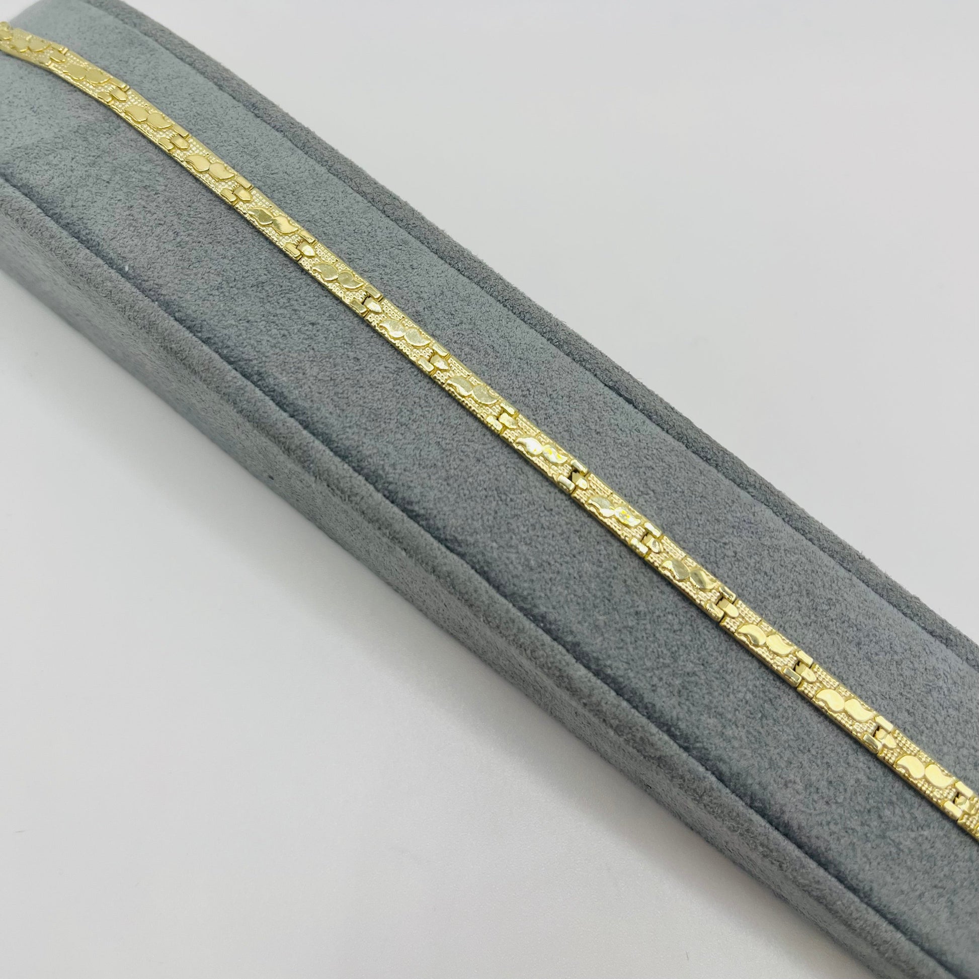 10K Gold Solid Nugget Bracelet | Width: 3.7mm