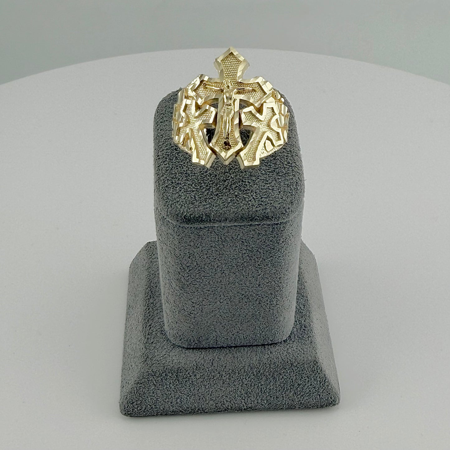 10k Gold Royal Triple Crucifix Ring (L)