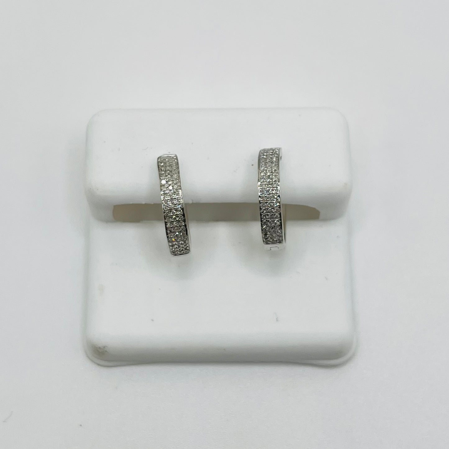 14k White Gold Diamond Hoop Earrings