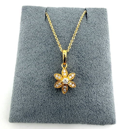 14k Gold Natural VS Diamond Flower Pendant Necklace Set