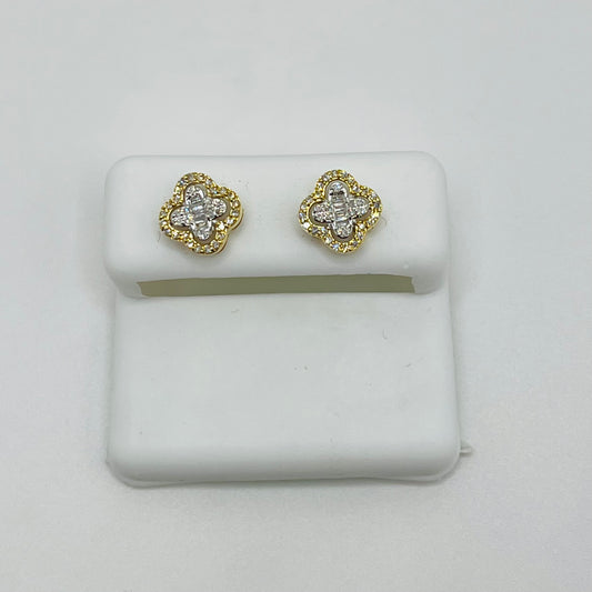 14k Gold Four Leaf Clover Baguette Diamond Earrings