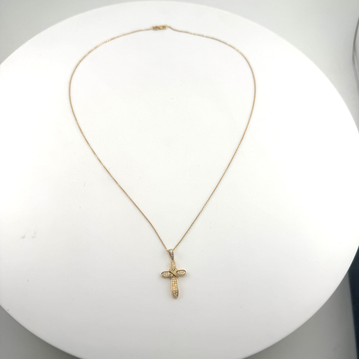 14k Gold Natural Diamond Ribbon Cross Pendant Necklace Set