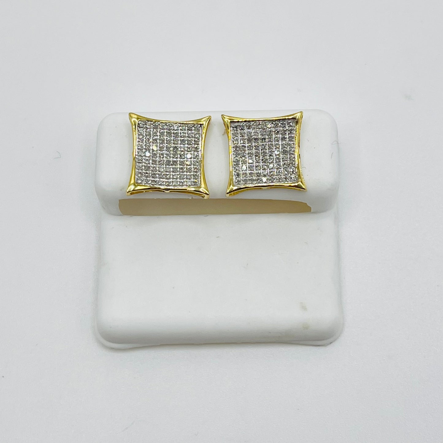 10K Gold Diamond Kite Earrings | Face Size: 13mm