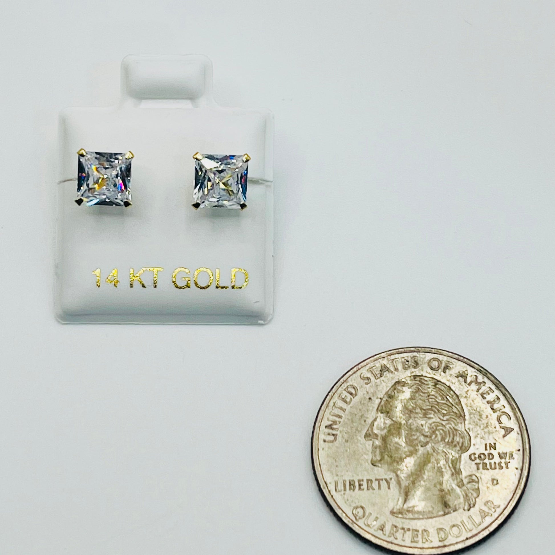 14K Gold Princess Cut Studs | Face Size: 7mm