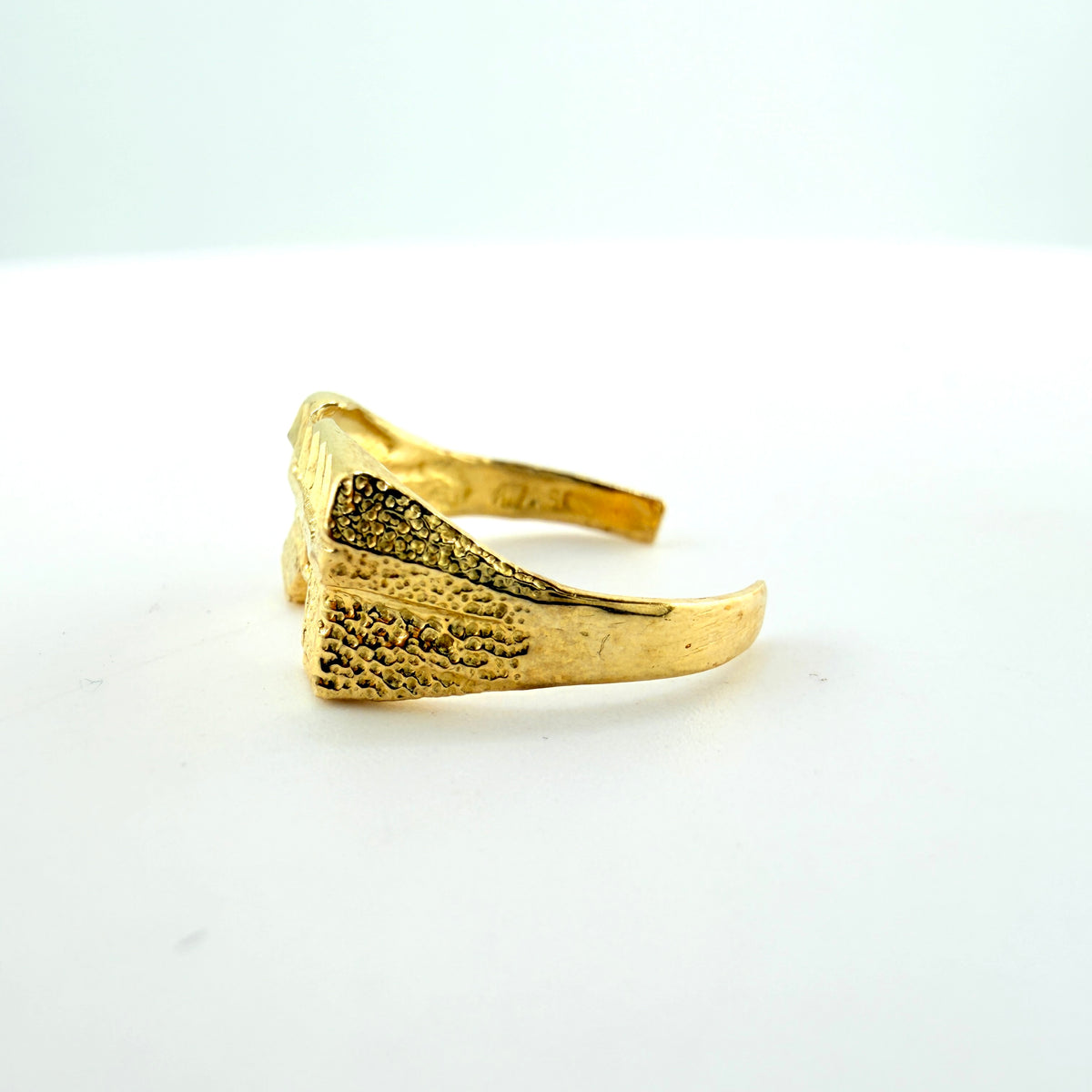 10k Gold Uzi Gun Toe Ring