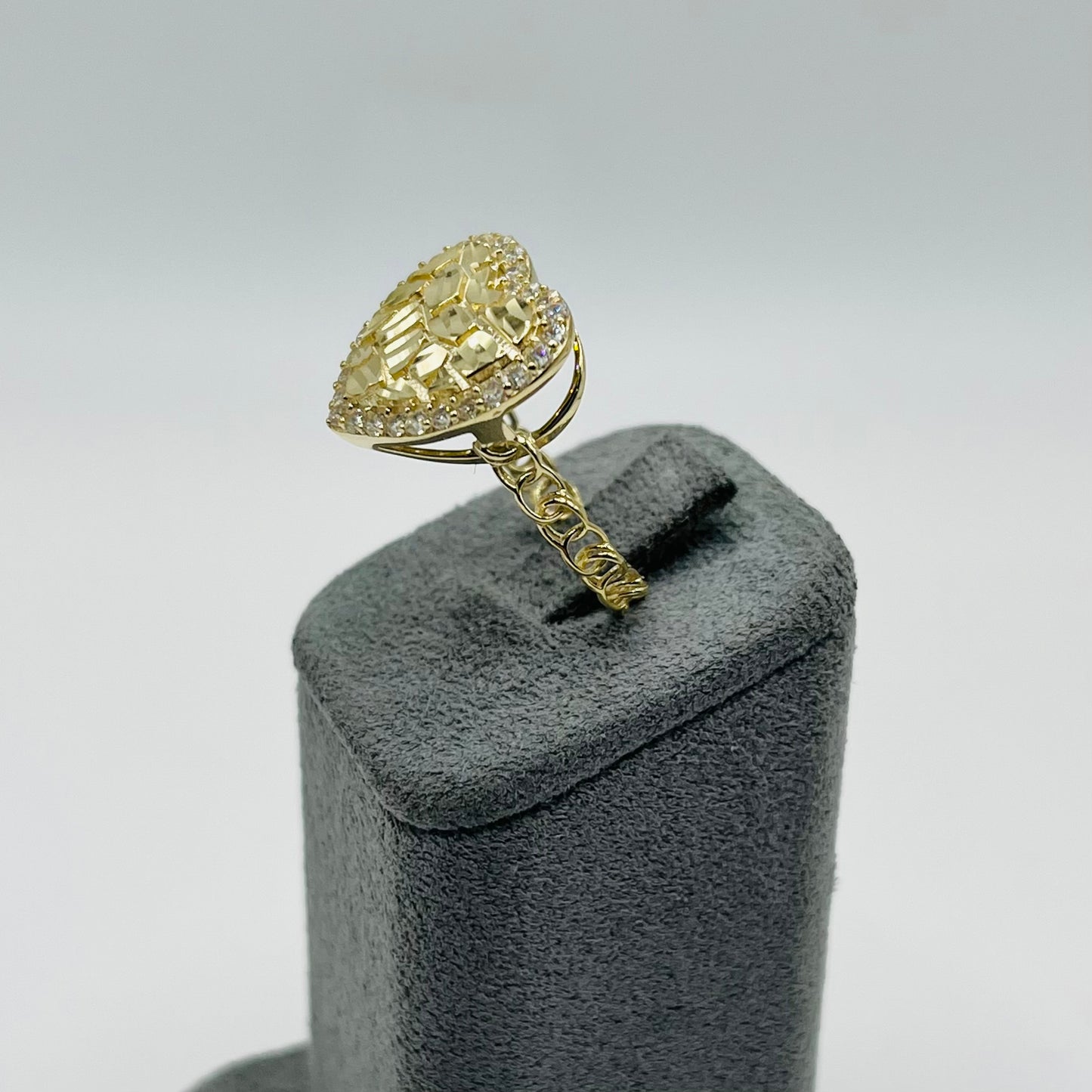 10k Gold Cz Nugget Heart Cable Ring (M)
