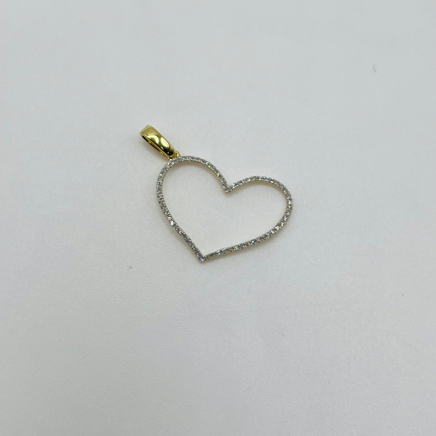 14k Gold Diamond Velora Heart Pendant