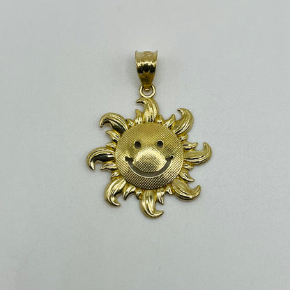 10k Gold Smiling Sun Charm