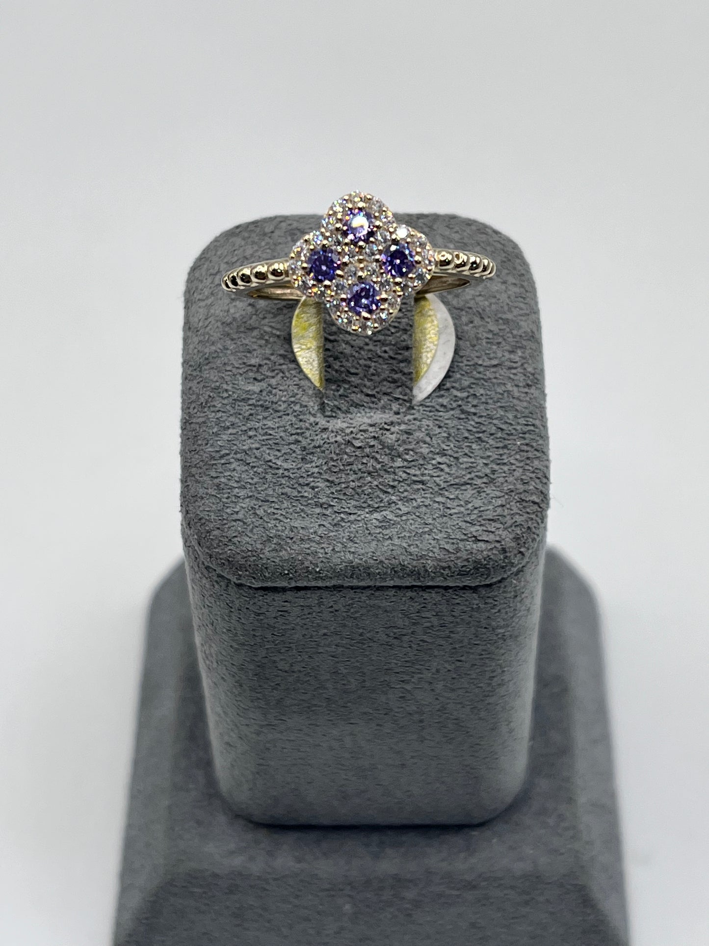 10K Gold CZ Clover Ring