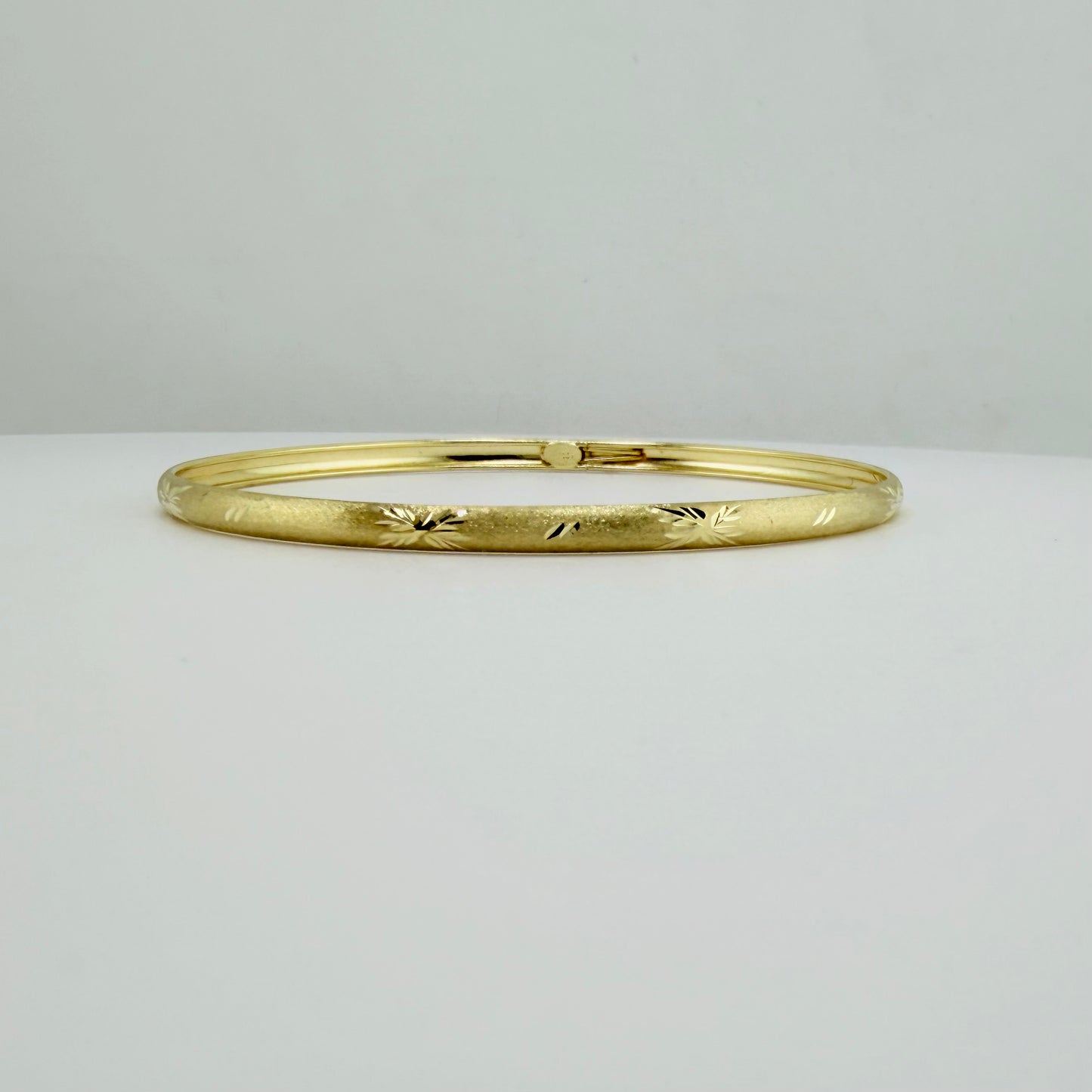 10k Honey Gold Bangle Bracelet