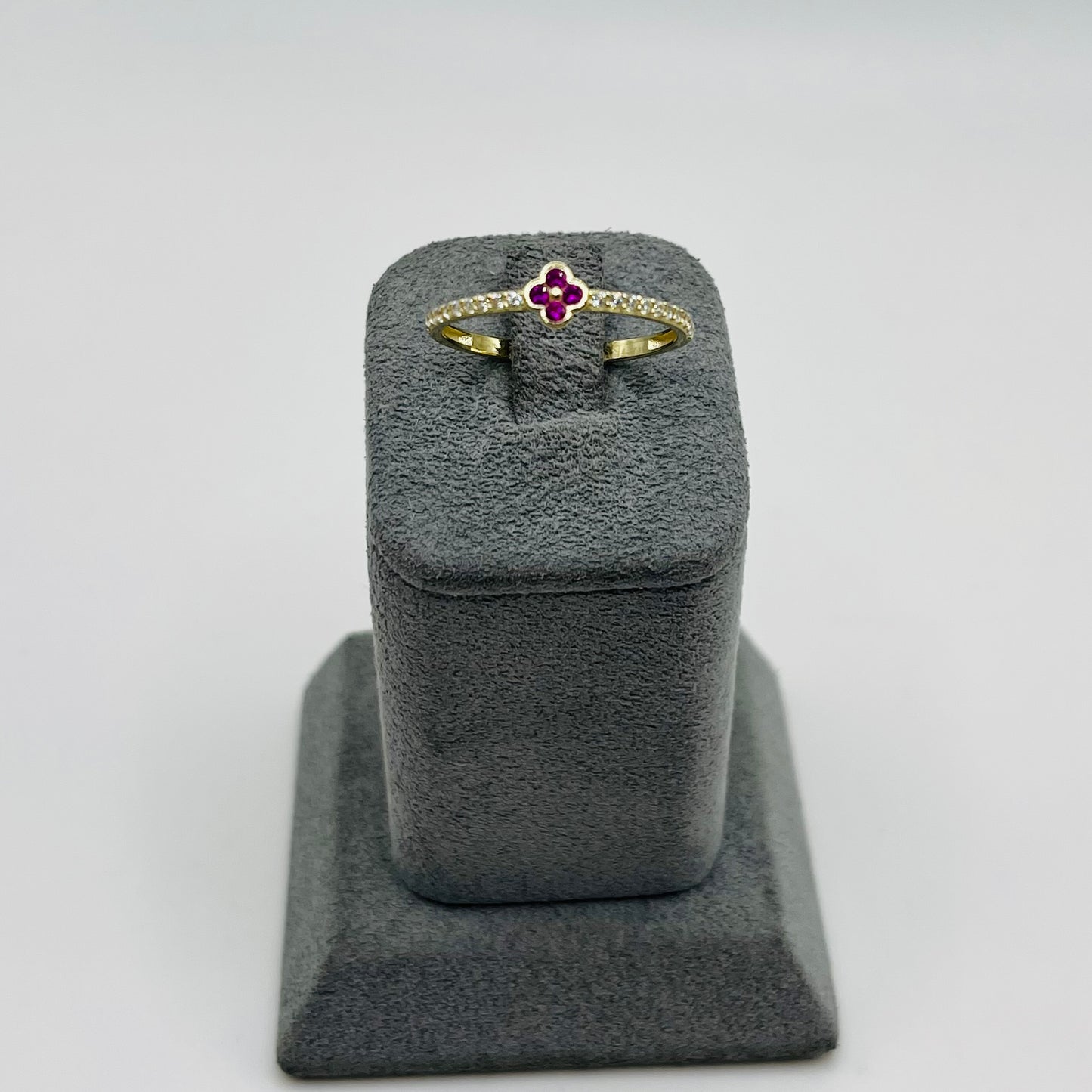 10k Gold Mini Pink Clover Ring