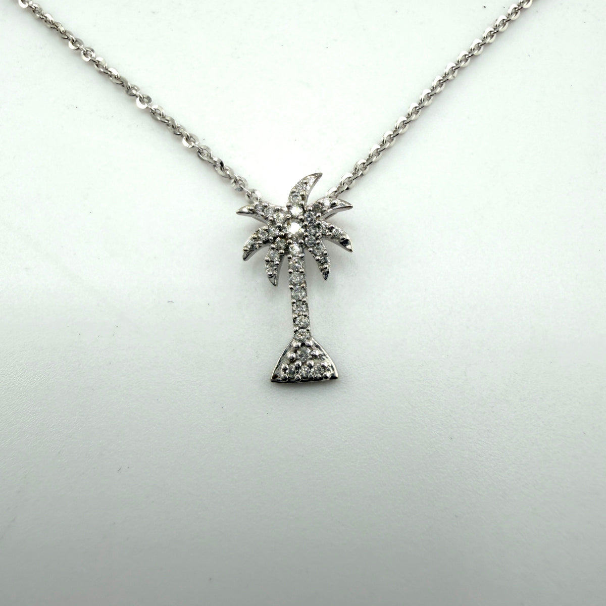 14K White Gold Natural Diamond Palm Tree Necklace Set