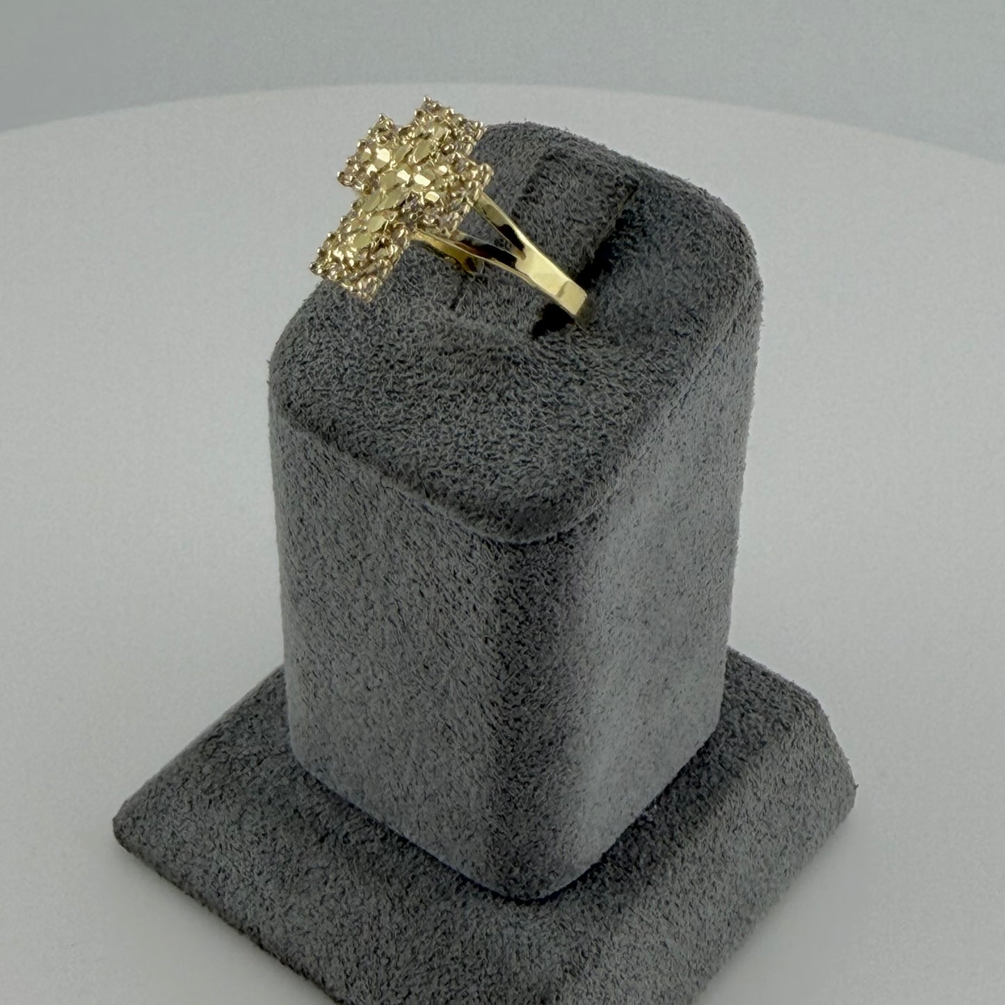 10k Gold Cz Nugget Cross Band Ring (M)
