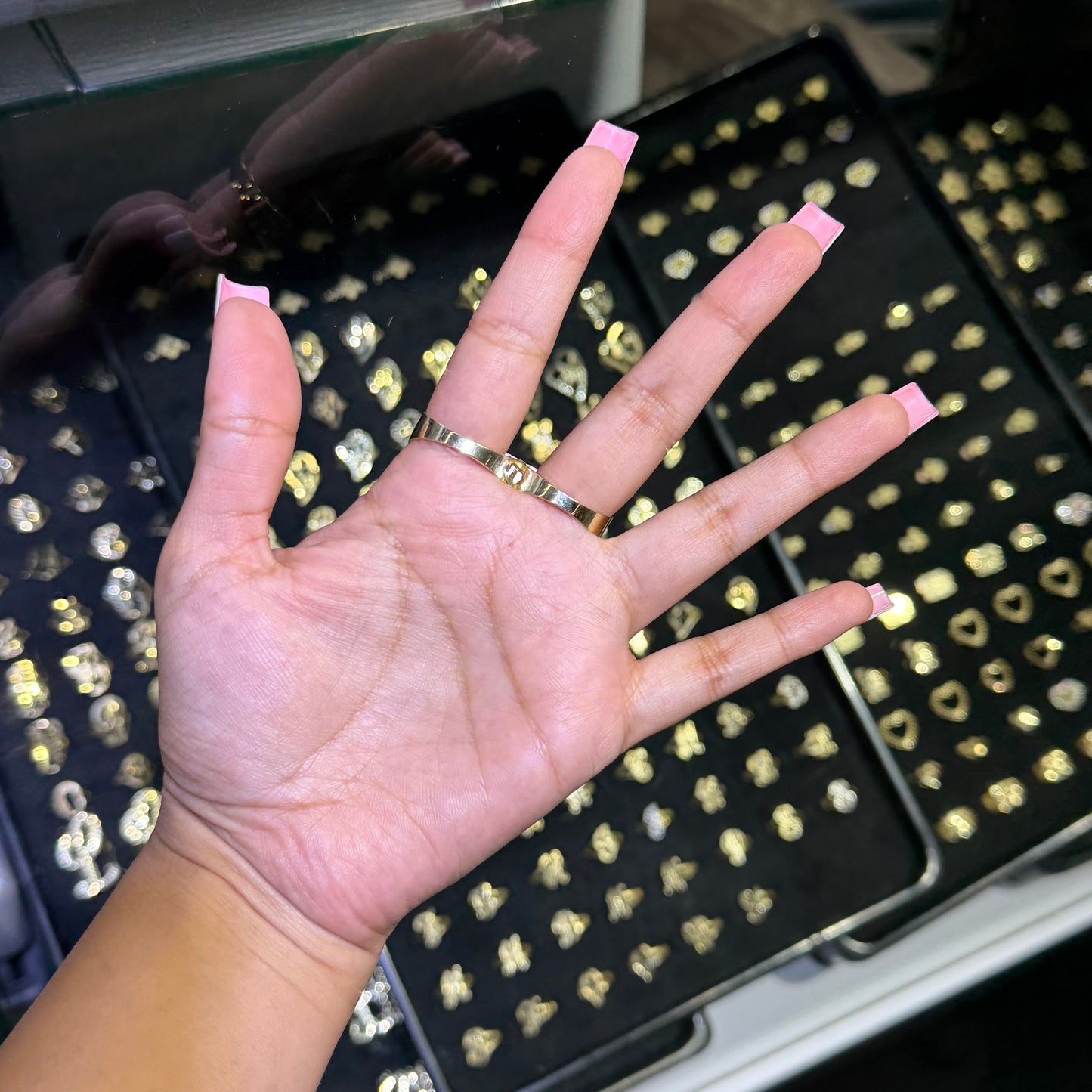 10k Gold Dc Two Finger Ring ( M)