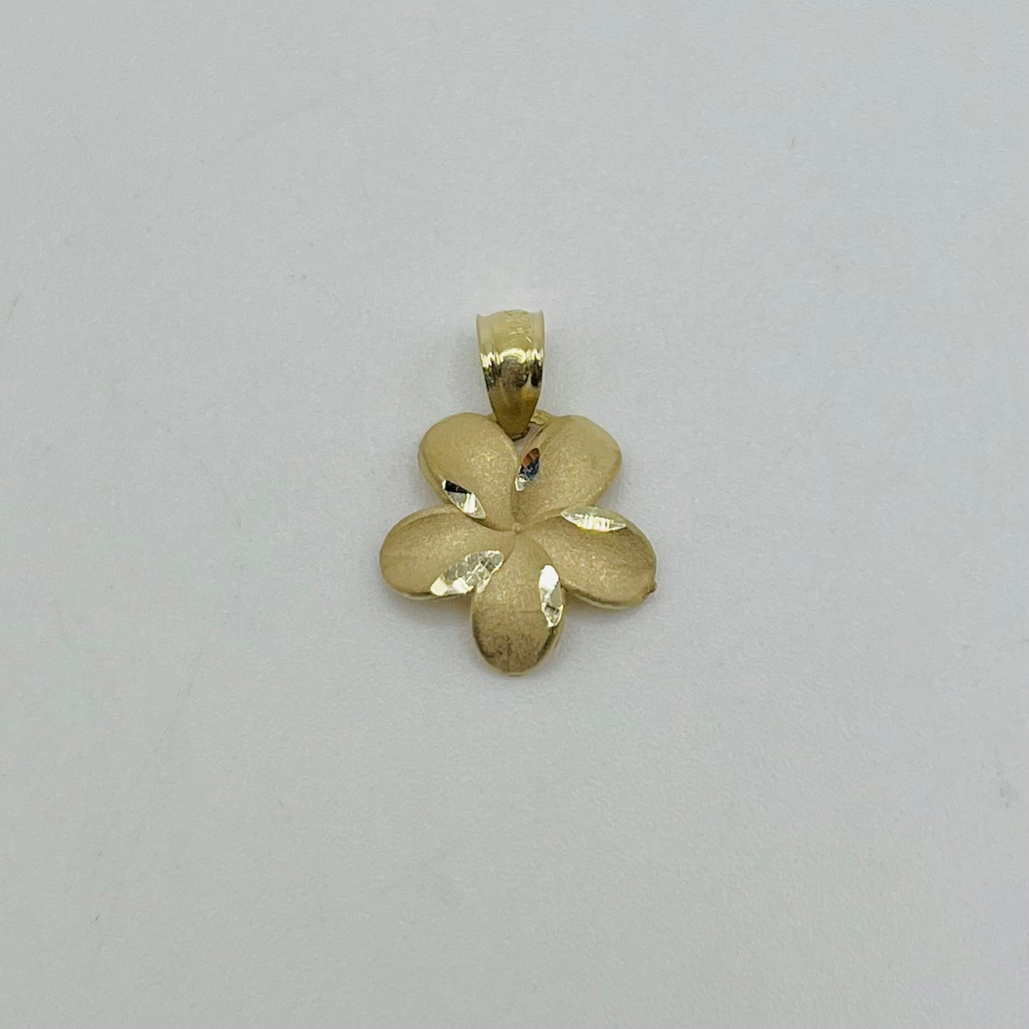 10k Gold Satin Hibiscus Charm (S)