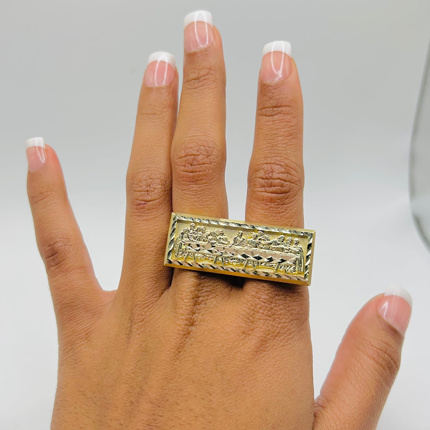 10K Gold 2-Finger Square Last Supper Ring