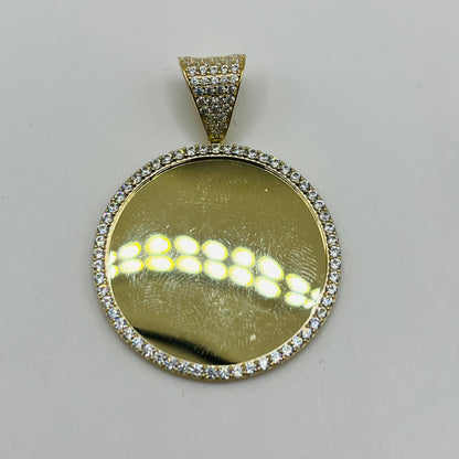 10k Gold Round Full CZ On Bale Picture Pendant (M)