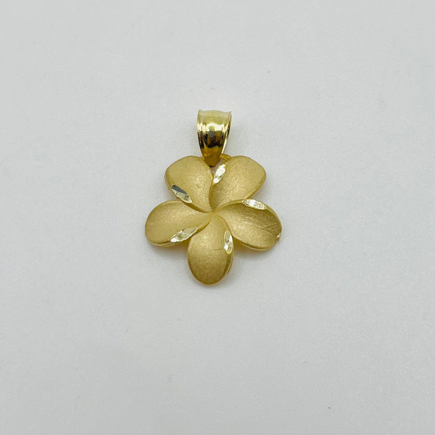 10k Gold Satin Hibiscus Charm (M)
