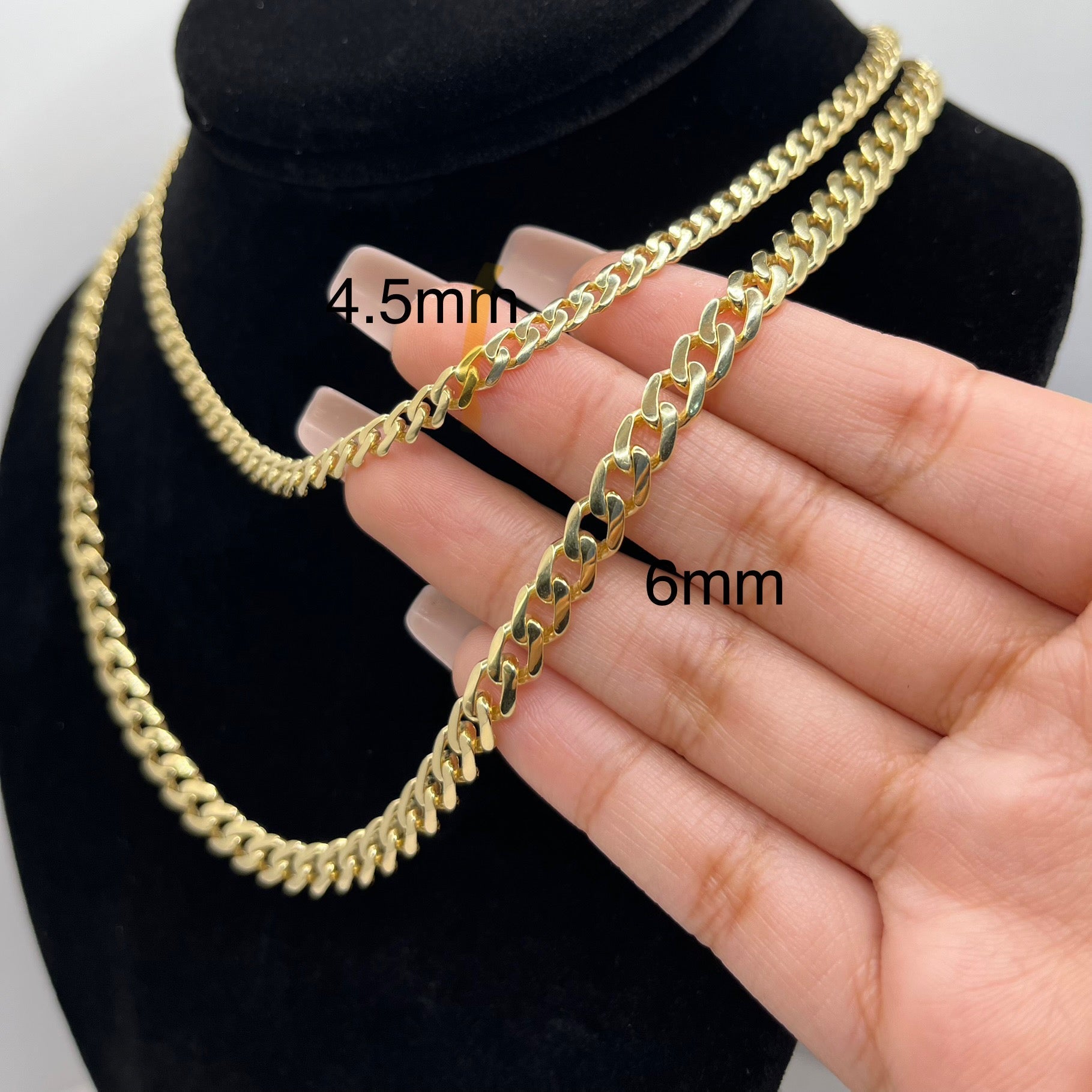 10K Gold Monaco Chain | Width: 6mm
