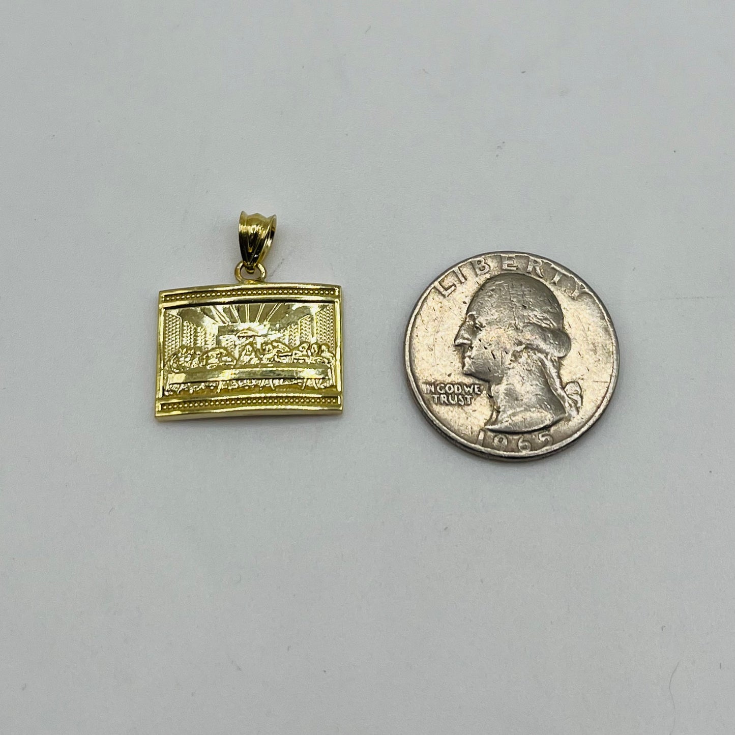 10K Gold Curved Last Supper Charm