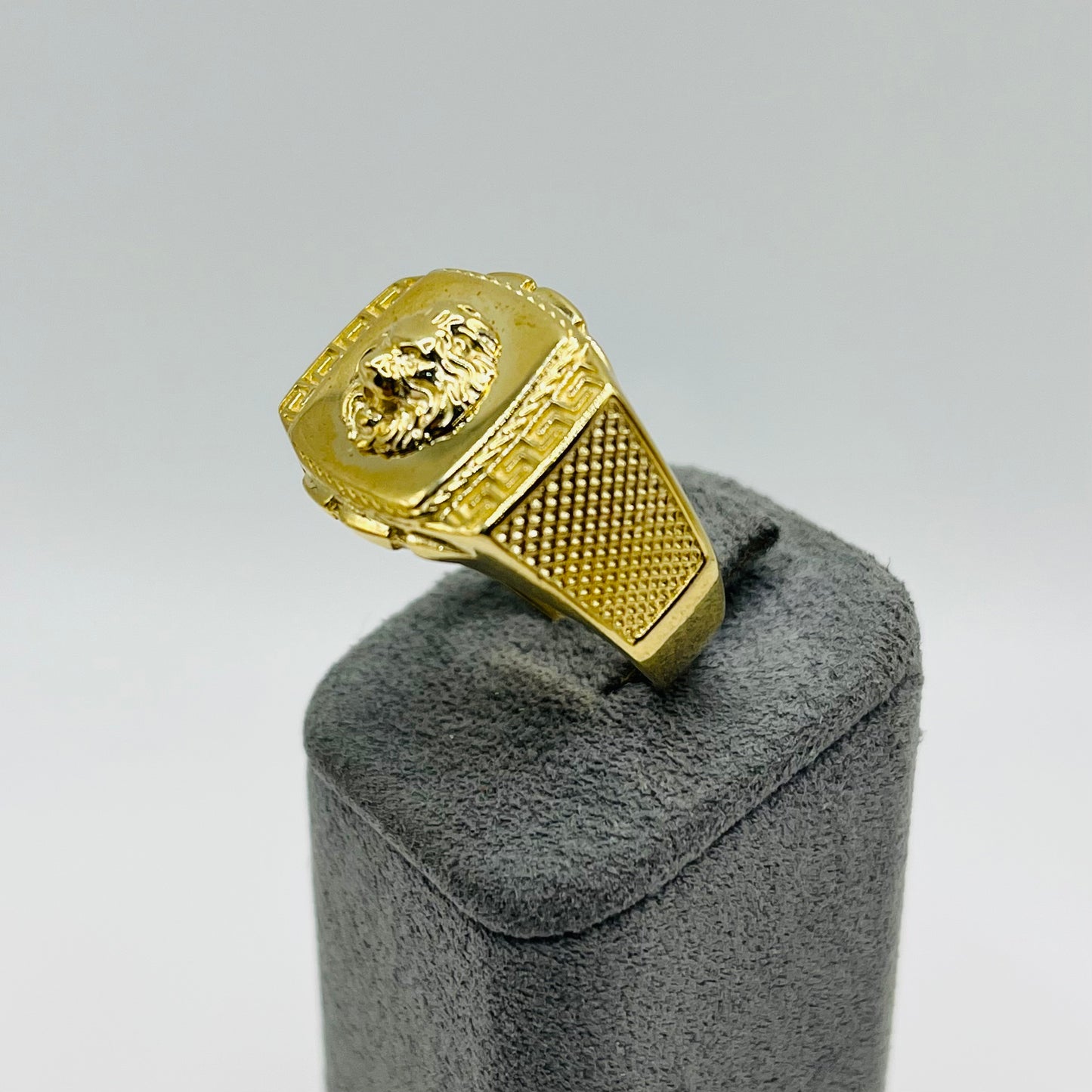 10k Gold Lion Head Roma Ring