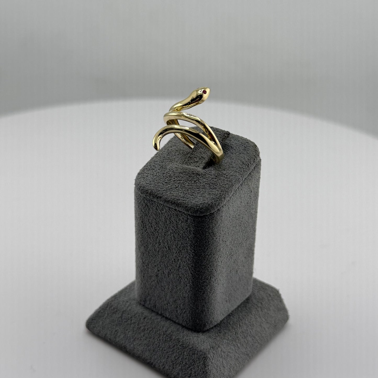 10k Gold Smooth Snake Red Eye Ring