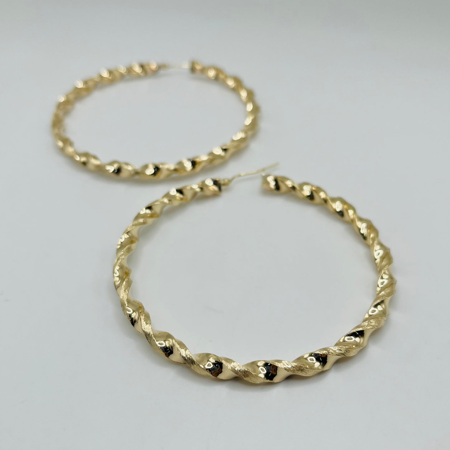 10K Gold 4.3mm Twist Hoop Earrings (2.5" diameter)