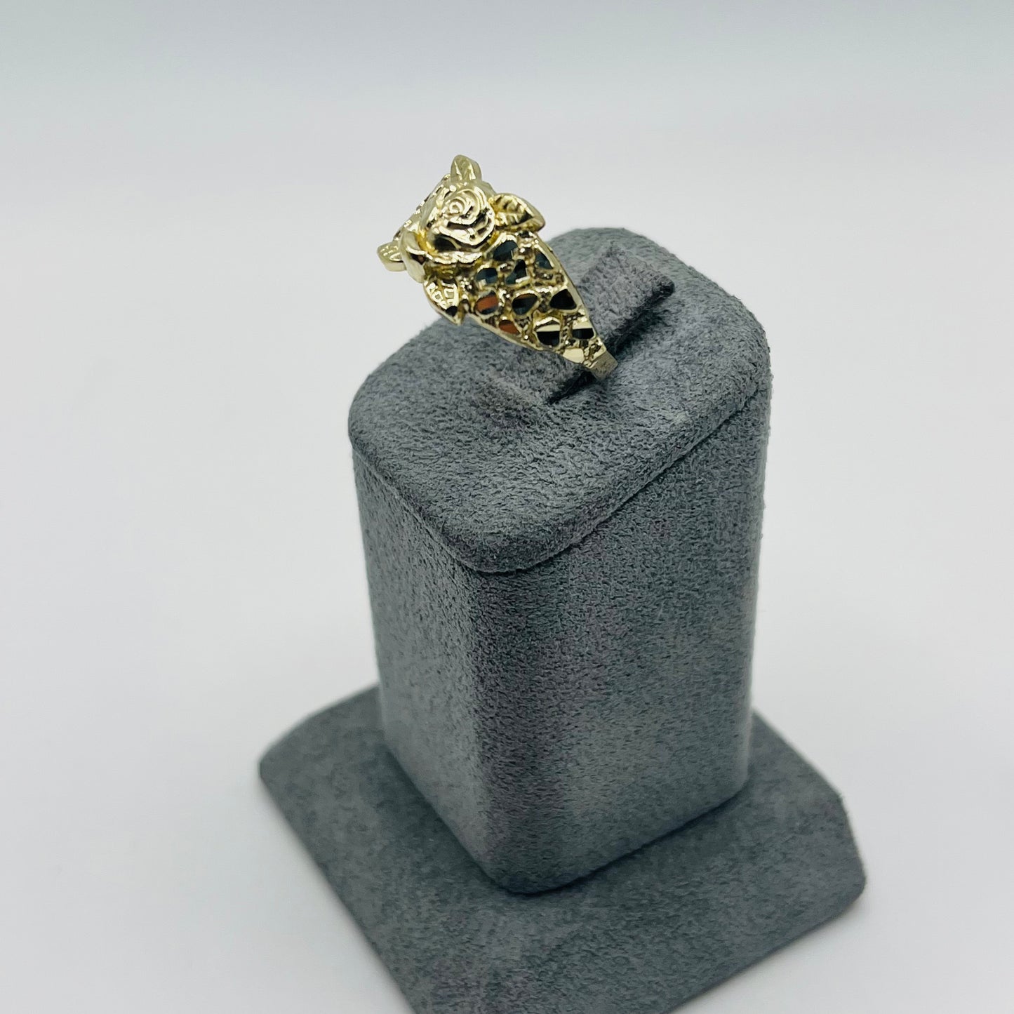 10k Gold Nugget Rose Garden Ring