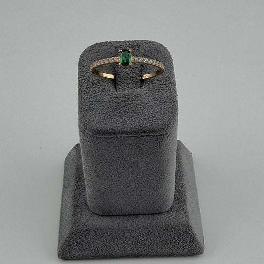 10k Gold Emerald Oval Cz Band Ring