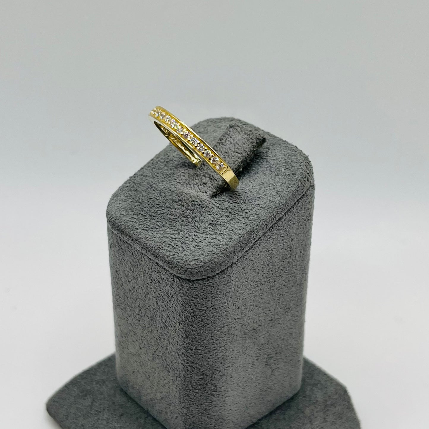 10K Gold Prong Set Cubic Zirconia (2mm)