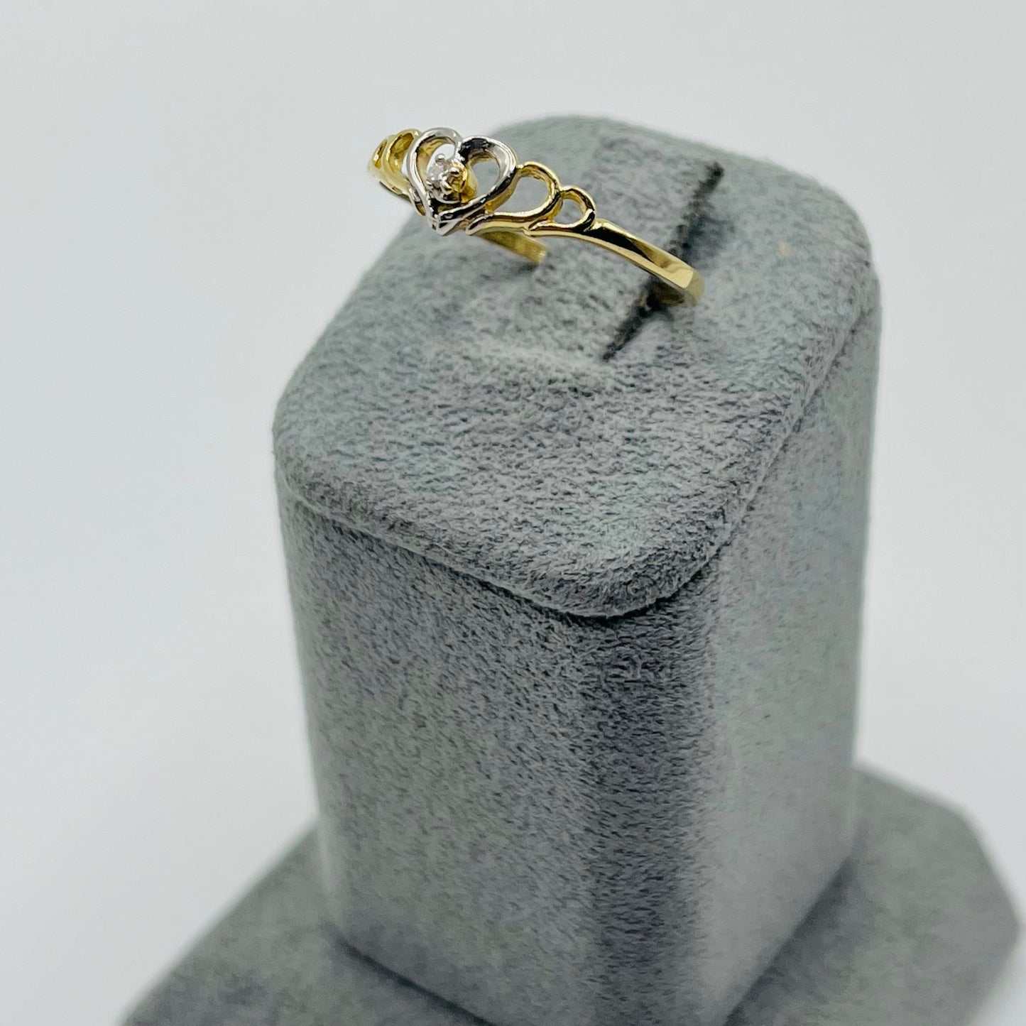 10k Gold Passion Love CZ Ring