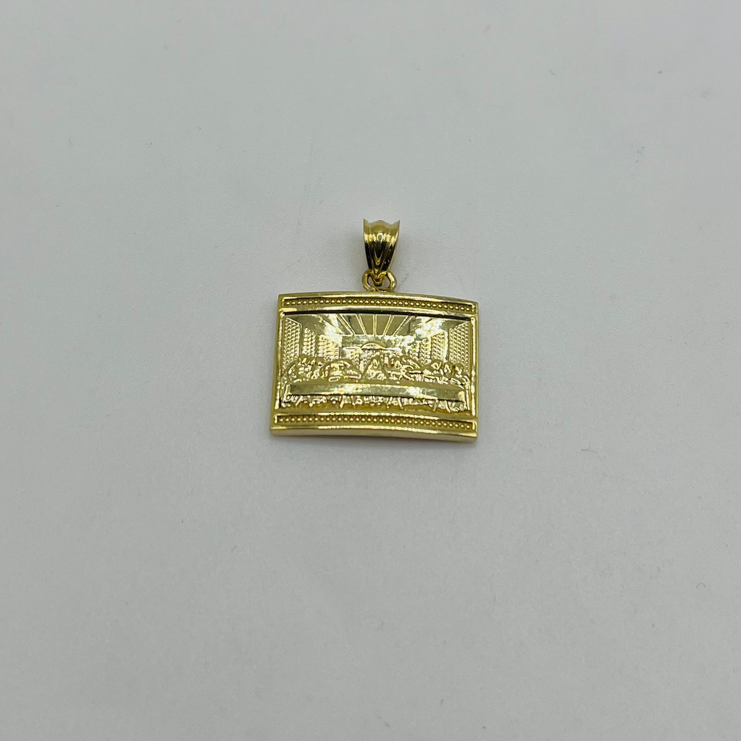 10K Gold Curved Last Supper Charm