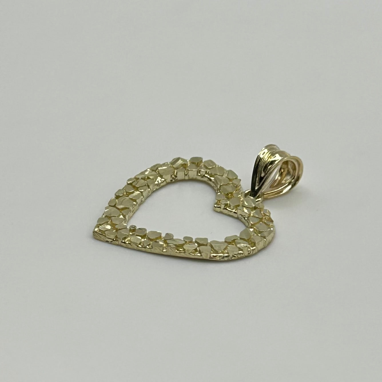 10K Gold Nugget Open Heart Pendant | Face Size: 1"