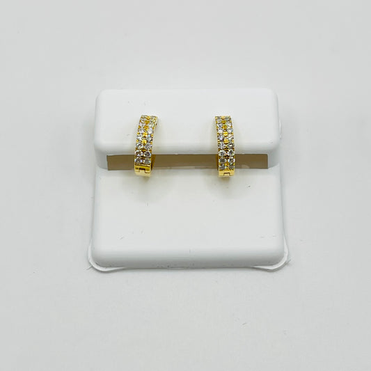 10k Gold Diamond Gleam Hoop Earrings
