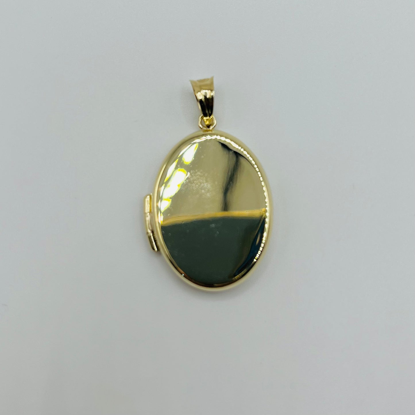 10k Gold Oval Locket Picture Charm
