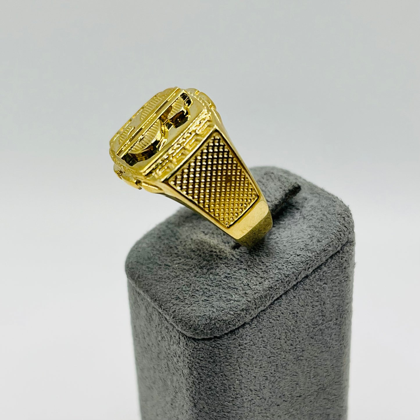 10k Gold Money Sign Roma Ring