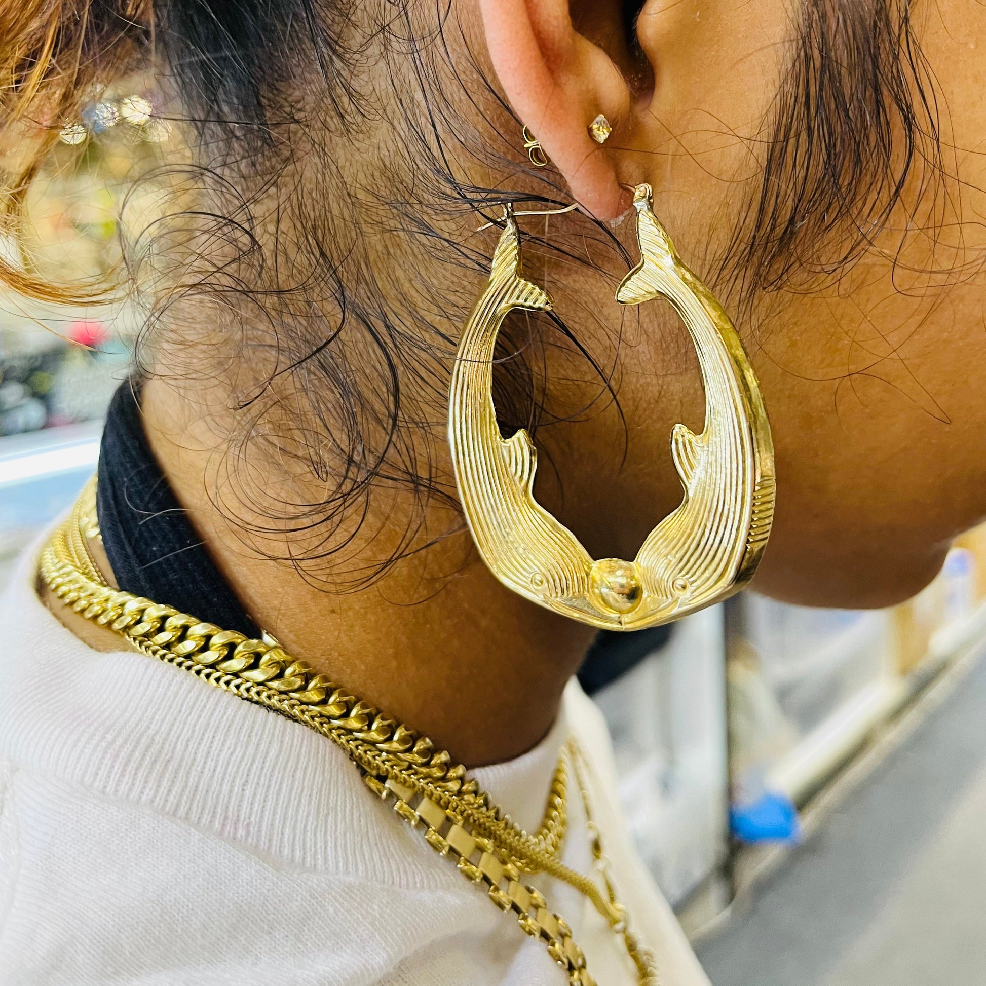 10K Gold Whale Hoop Earrings | Diameter: 45mm