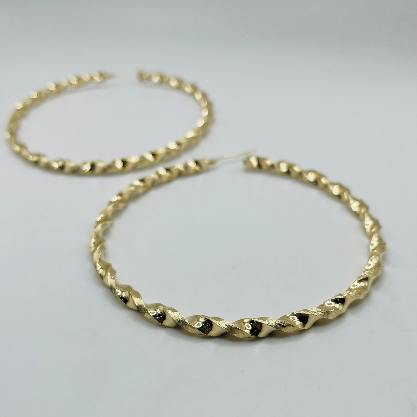 10K Gold 4.3mm Twist Hoop Earrings (3.25" diameter)