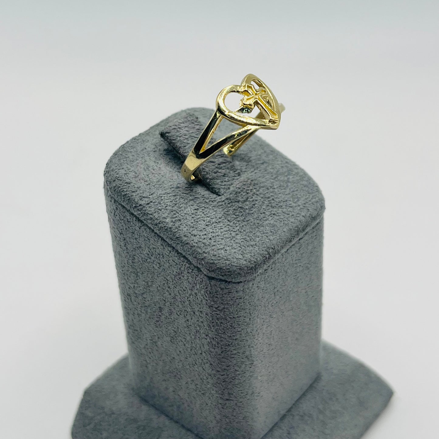 14k Gold Heart of Faith Ring