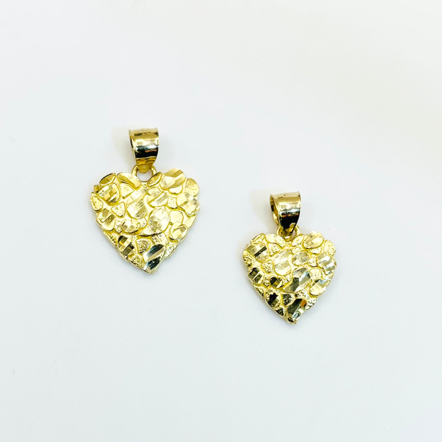 14K Gold Nugget Heart Charm (S, M)