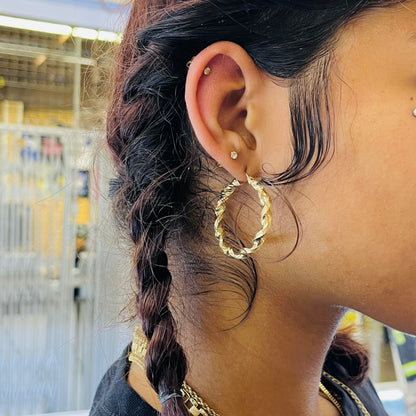 10K Gold 3.3mm Twist Hoop Earrings (1.5" diameter)