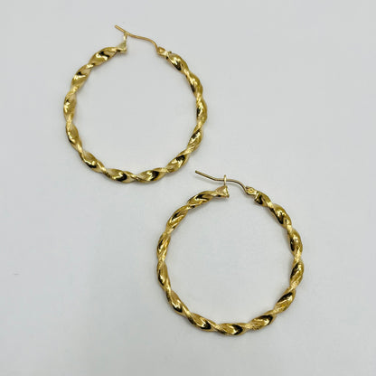 10K Gold 3.3mm Twist Hoop Earrings (1.5" diameter)